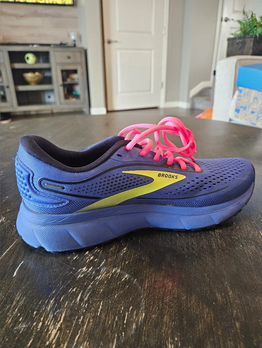 Brooks Trace 2 Women's Running Shoe - Picture 7 of 7